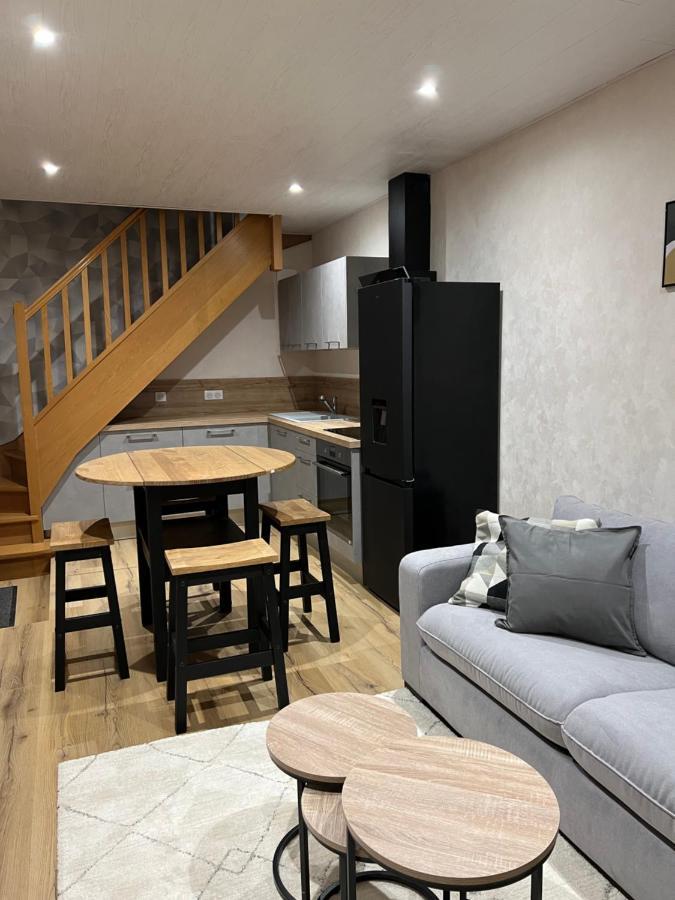 Maison Renovee Au Coeur Du Haut-Jura Entre-Deux-Monts エクステリア 写真