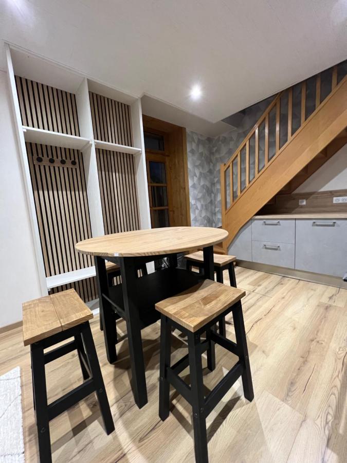 Maison Renovee Au Coeur Du Haut-Jura Entre-Deux-Monts エクステリア 写真